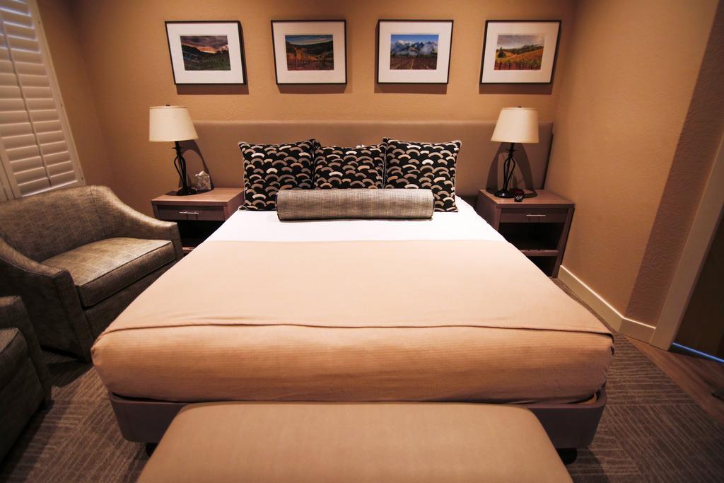 King Room,38766658:JPEG